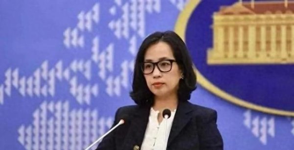 掌心策略 刚参加完阅兵, 越南扭脸抗议中国, 话音未落, 我方南海有军事动作